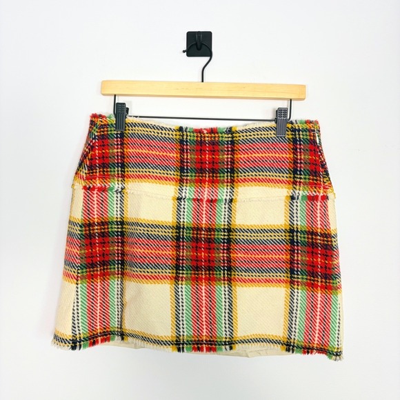 J. Crew Plaid Wool Mini Skirt Women Size 8 Red Green Yellow Fringe Hem - Picture 2 of 6
